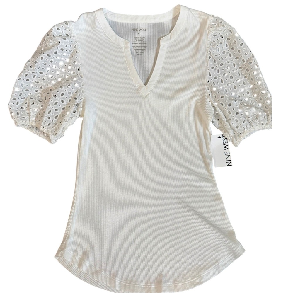 Nine West Womens White Ribbed Eyelet Puff Sleeve Split Neck Top Small NWT